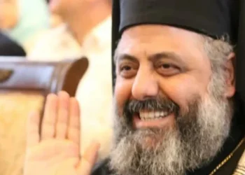 رغم اعتذار الكثيرين: المطران إيليا طعمة يحضر المؤتمر الوطني بثلاث طائرات