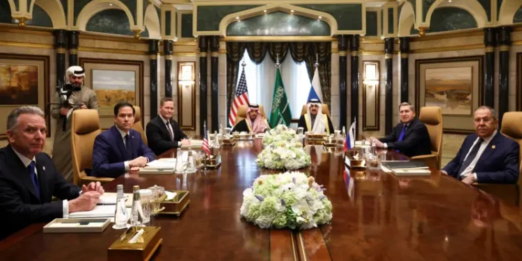 محادثات أمريكية روسية في الرياض
