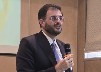 وزير الاتصالات وتقانة المعلومات عبد السلام هيكل