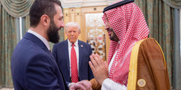 لقاء الشرع مع ترامب بحضور ولي العهد محمد بن سلمان
